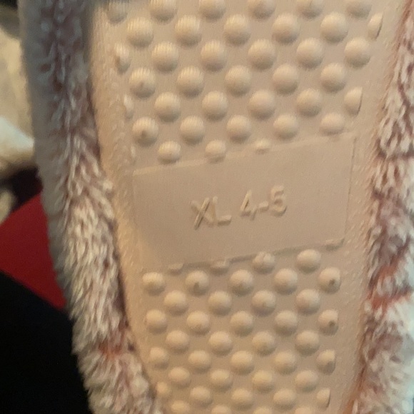 Jessica Simpson Slippers - Picture 8 of 8